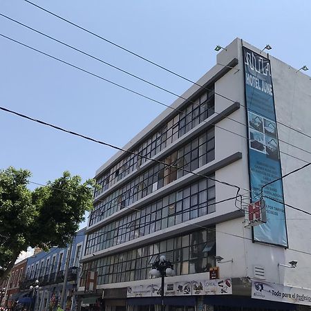Hotel June Puebla Buitenkant foto